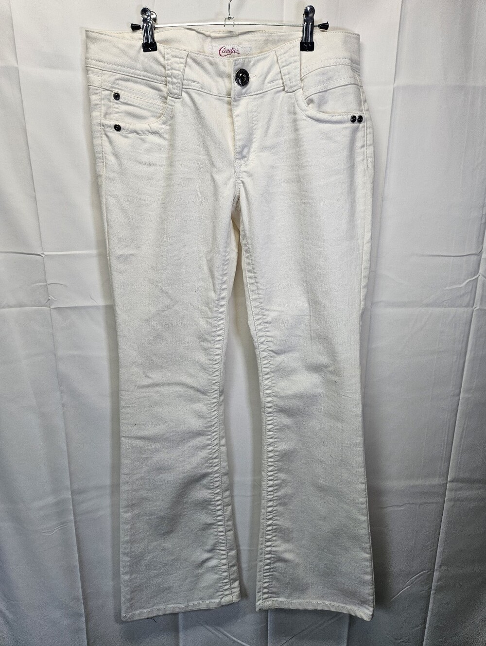 Candie's White Jeans with Embroidered Back Pockets EUC